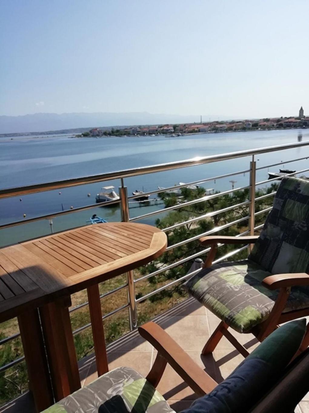 Apartments Ljilja Нин Екстериор снимка
