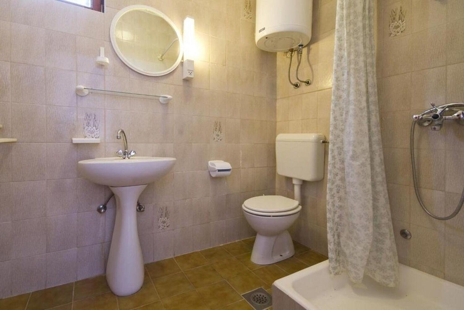 Apartments Ljilja Нин Екстериор снимка
